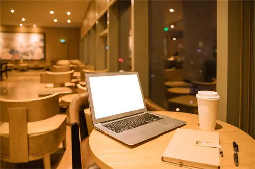 老罗法律讲的什么