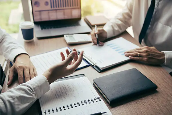 为什么男生喜欢看法律